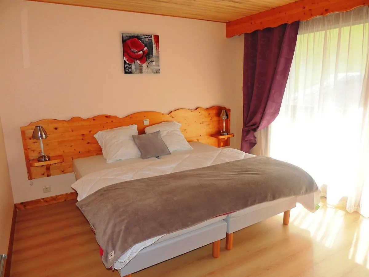 Les Gets : Appt 10 Pers Skis Aux Pieds, Balcon, Parking, Wifi - Fr-1-598-72 0*, Les Gets